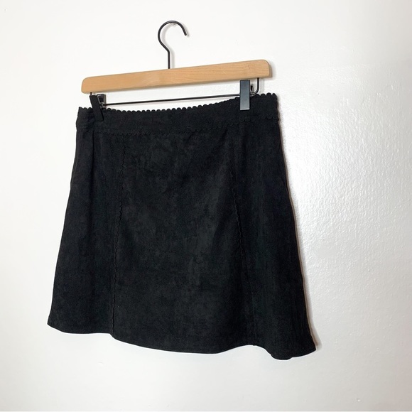 Francescas Mi Ami Black Faux Suede Mini Skirt Large L - Picture 5 of 7